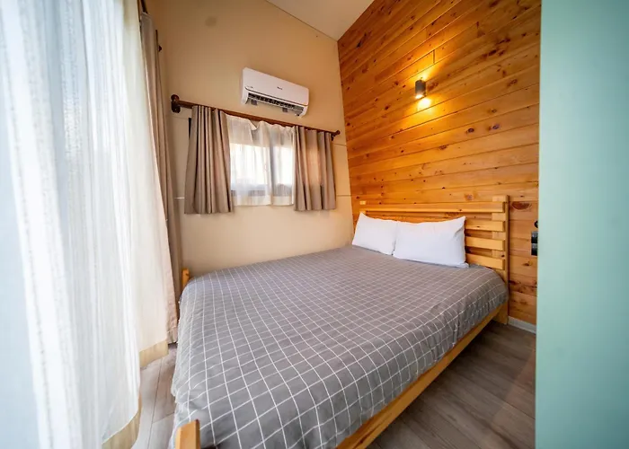 Oda ve Kahvaltı Gaia Tiny Butik 3*